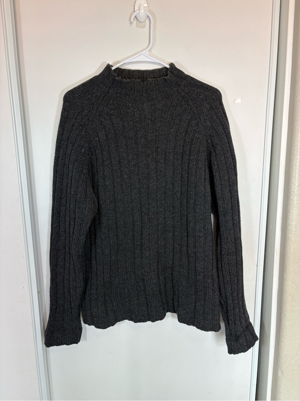 J. Crew Lambswool Sweater Small  Mock Neck Gray ‎ Pullover